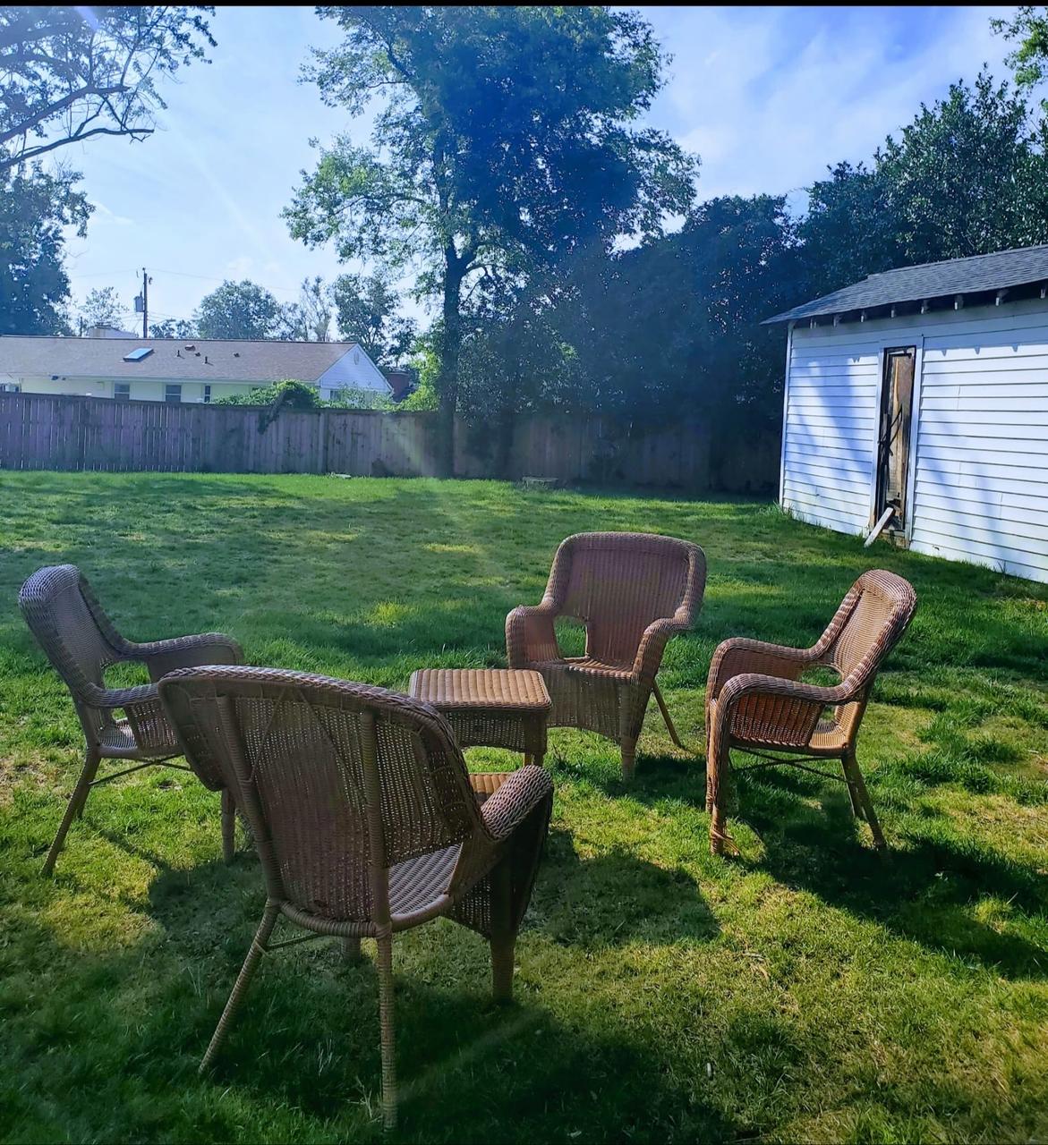 Profile photo 6 of 6