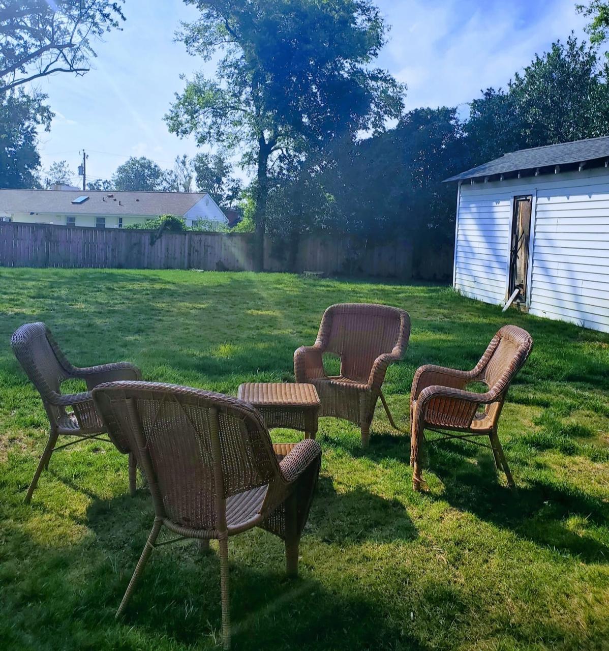 Profile photo 1 of 6