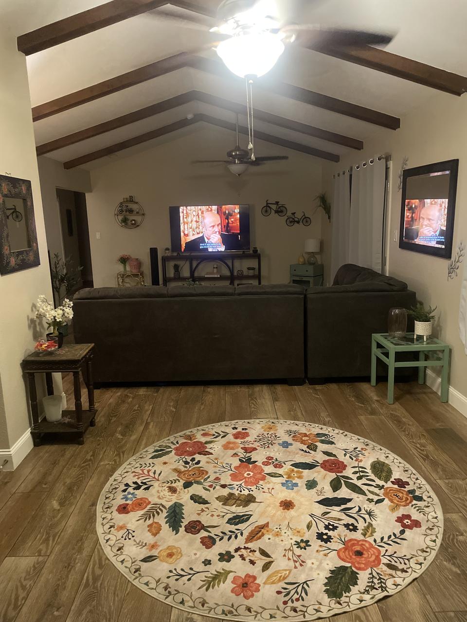 Profile photo 9 of 21