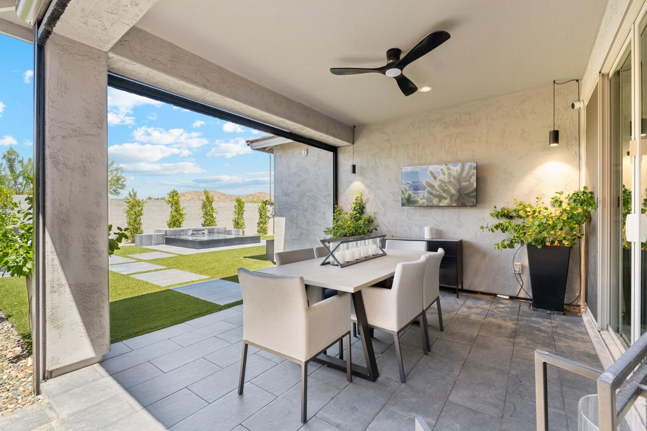 Profile photo 9 of 11