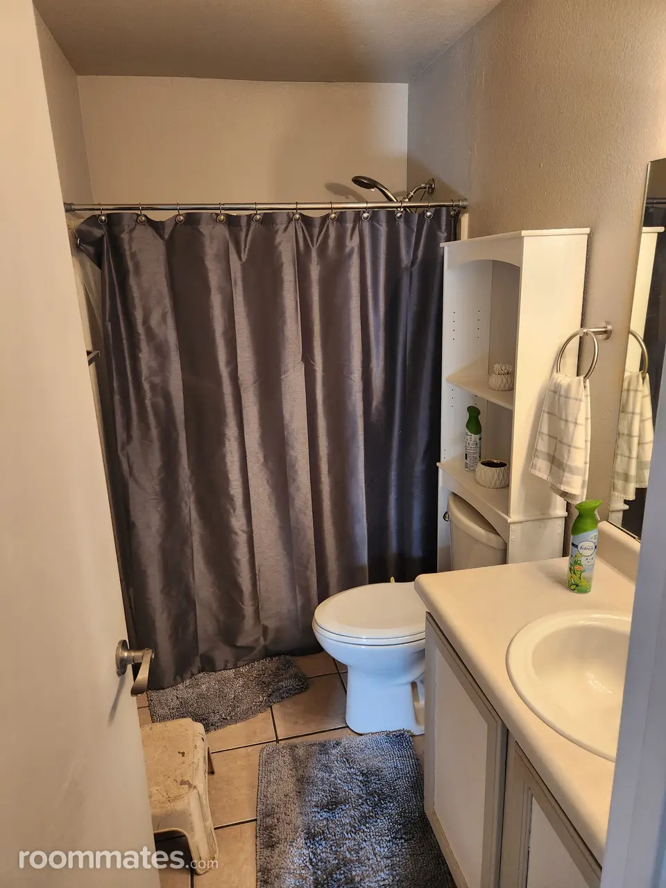 Profile photo 5 of 12