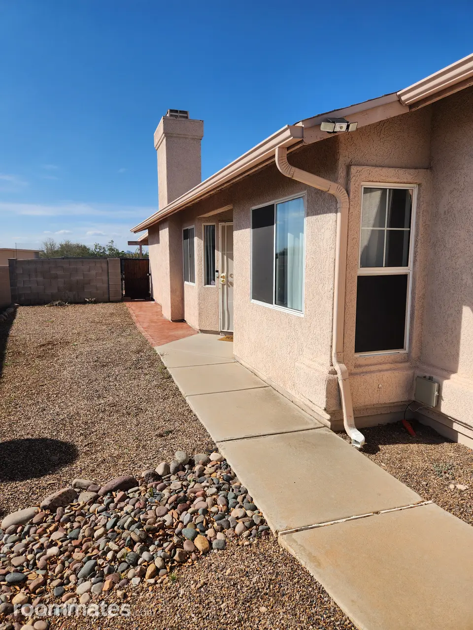 Profile photo 8 of 12