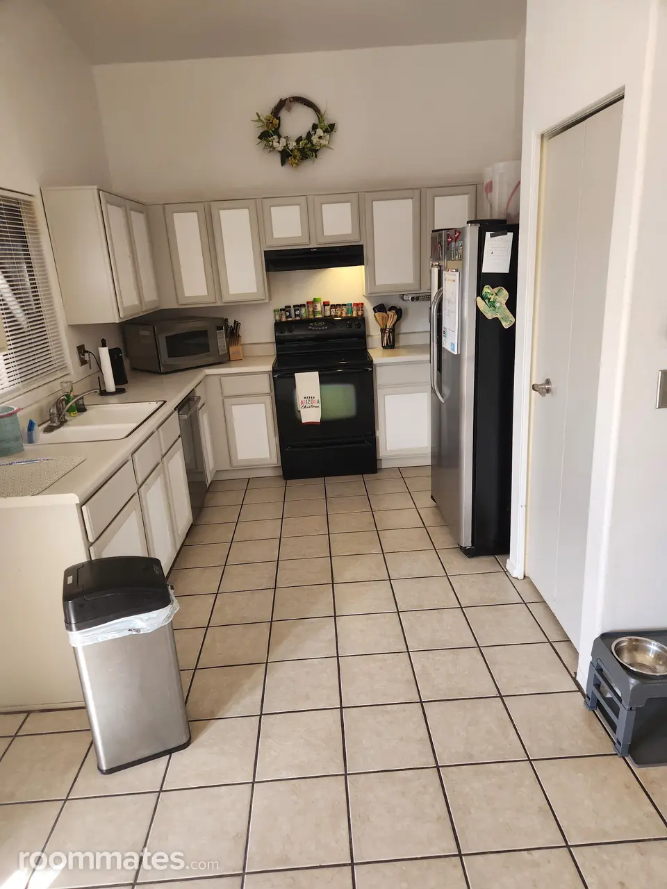 Profile photo 3 of 12