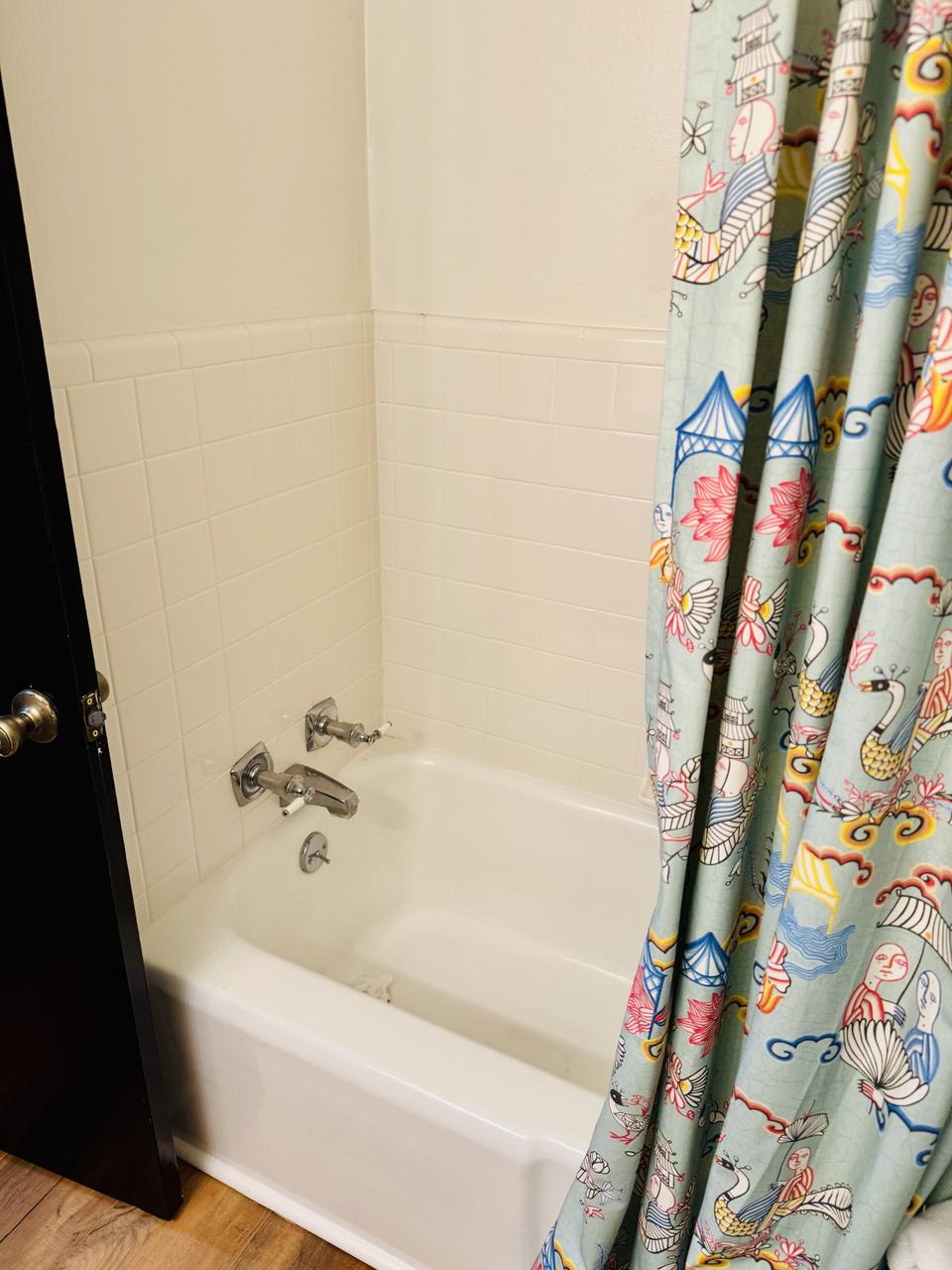 Profile photo 3 of 19