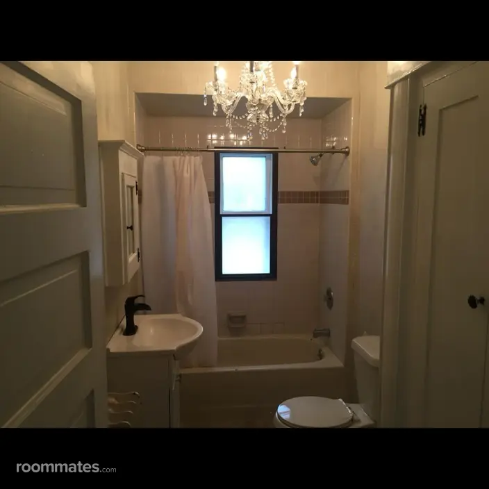 Room for rent in Pueblo, CO $800, house