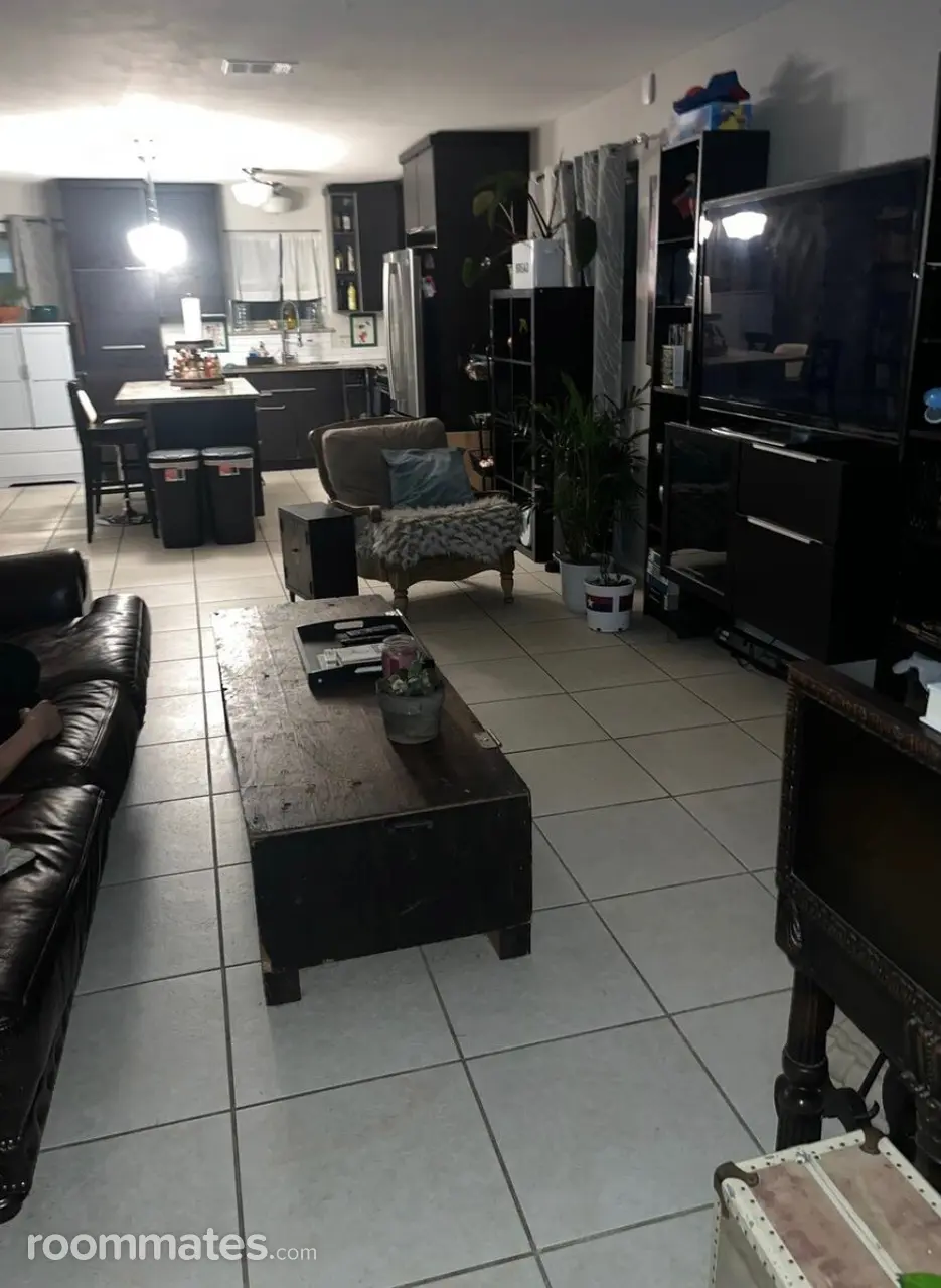 Profile photo 2 of 8