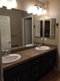 Room for rent in Santa Rosa, CA $1000, house