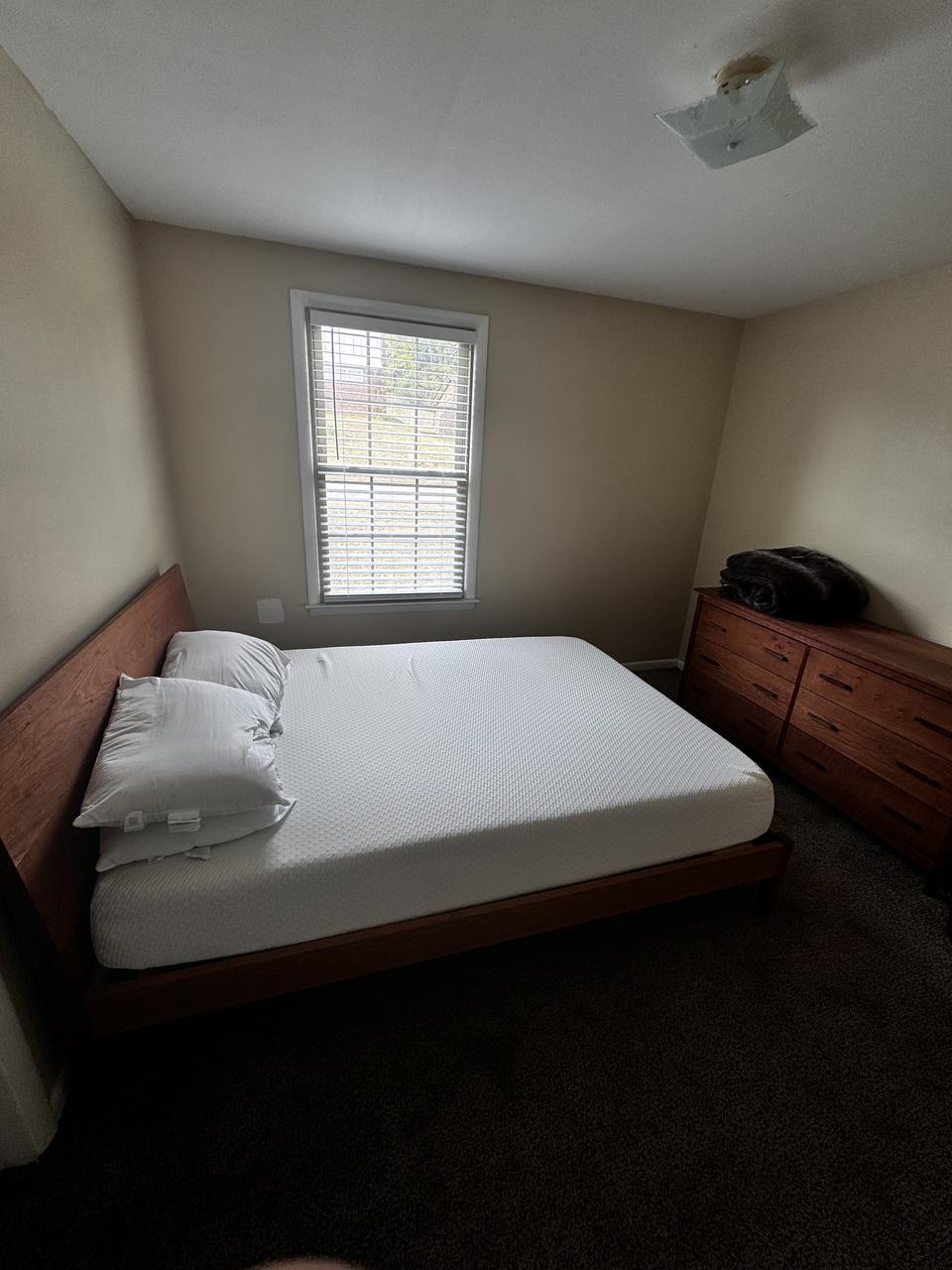 Profile photo 3 of 8