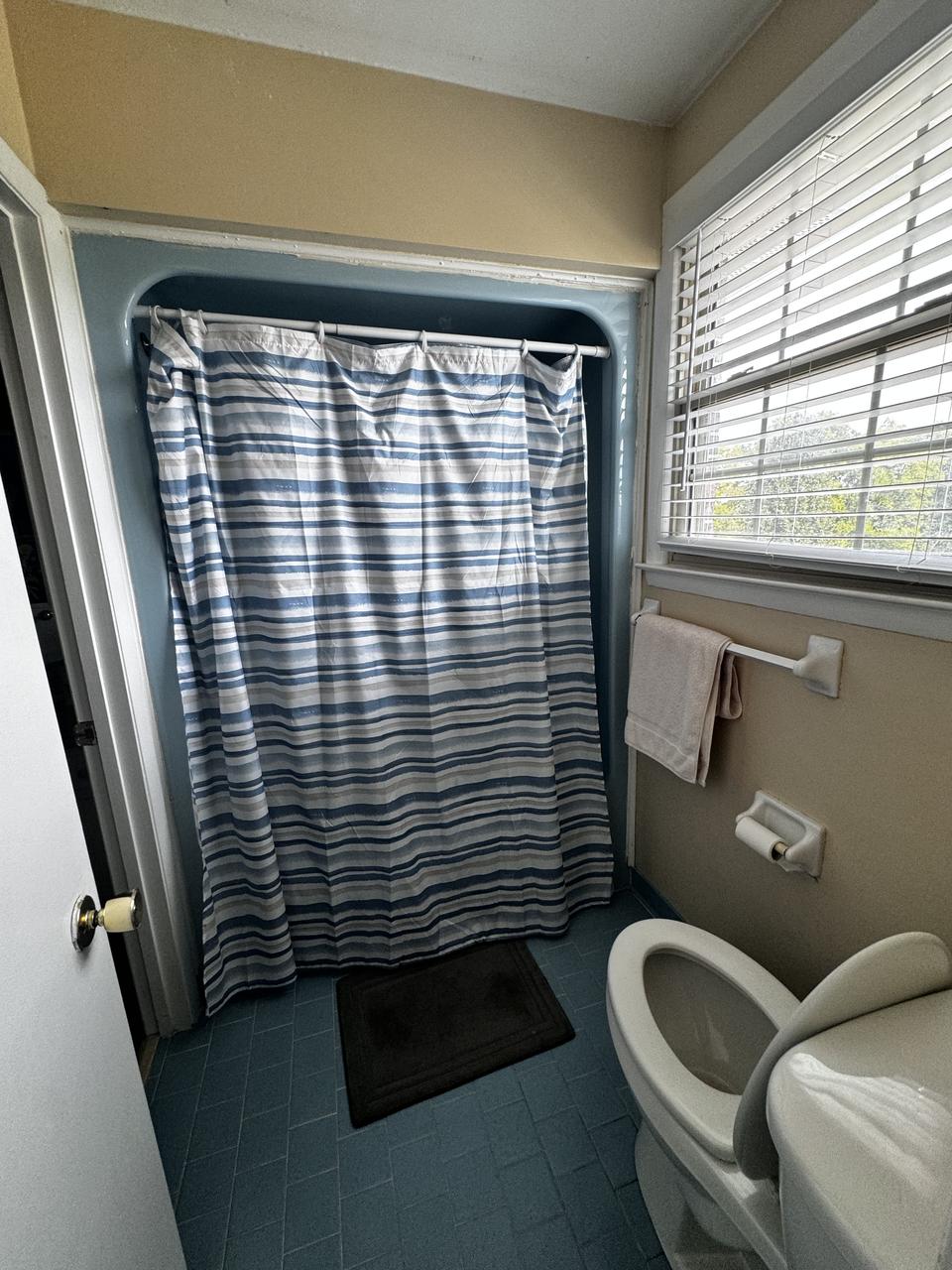 Profile photo 5 of 8