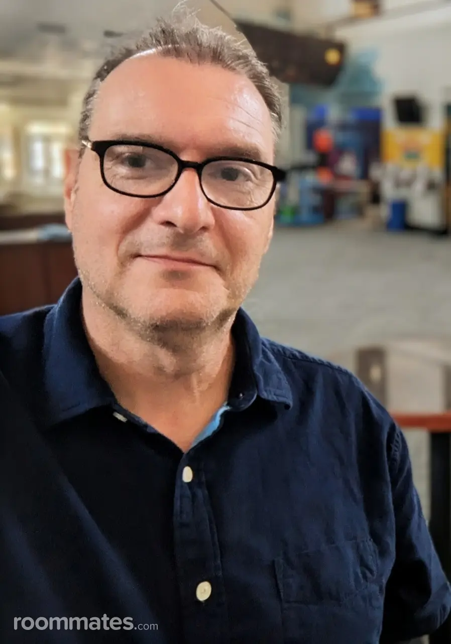 Profile photo 12 of 14