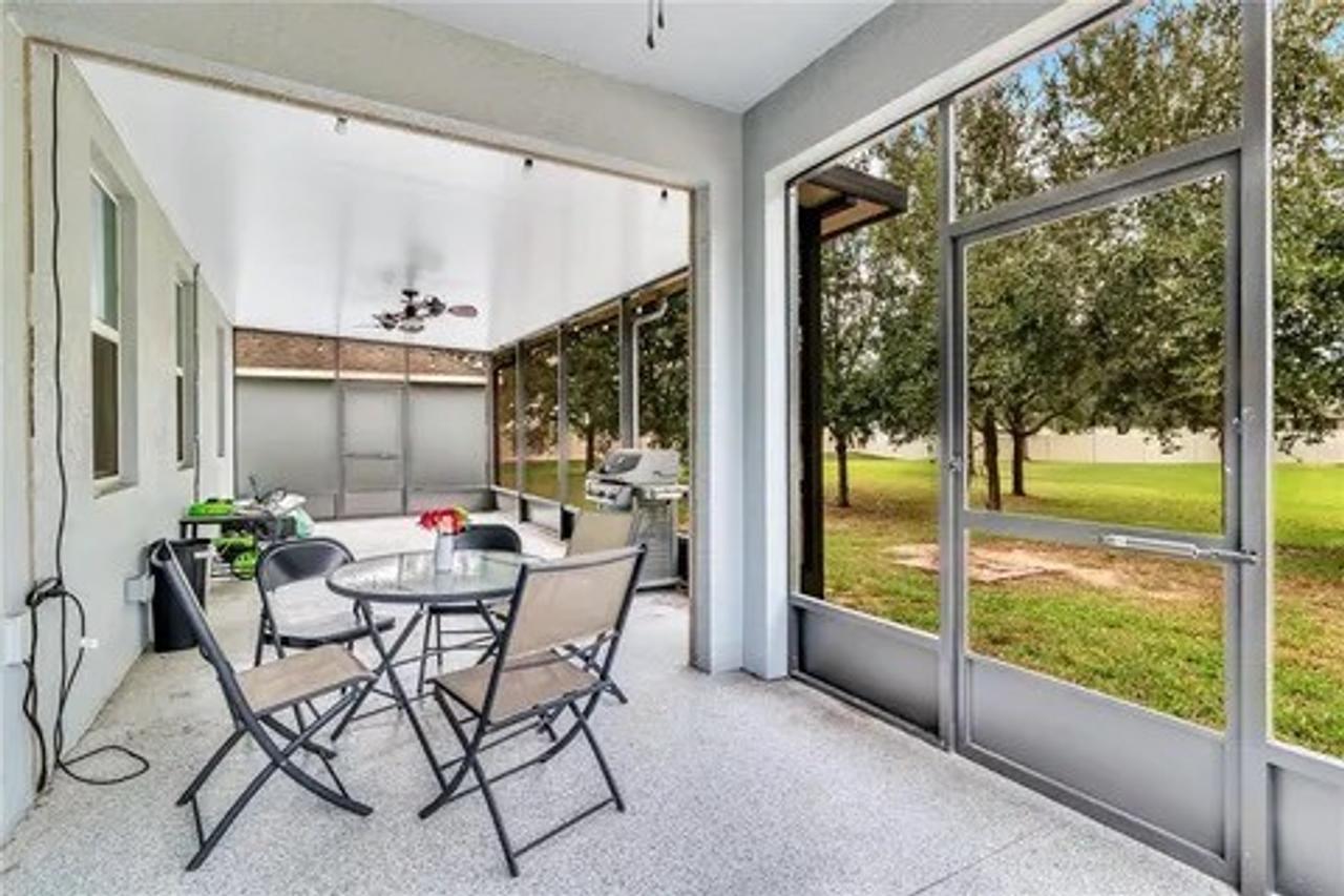 Profile photo 4 of 8