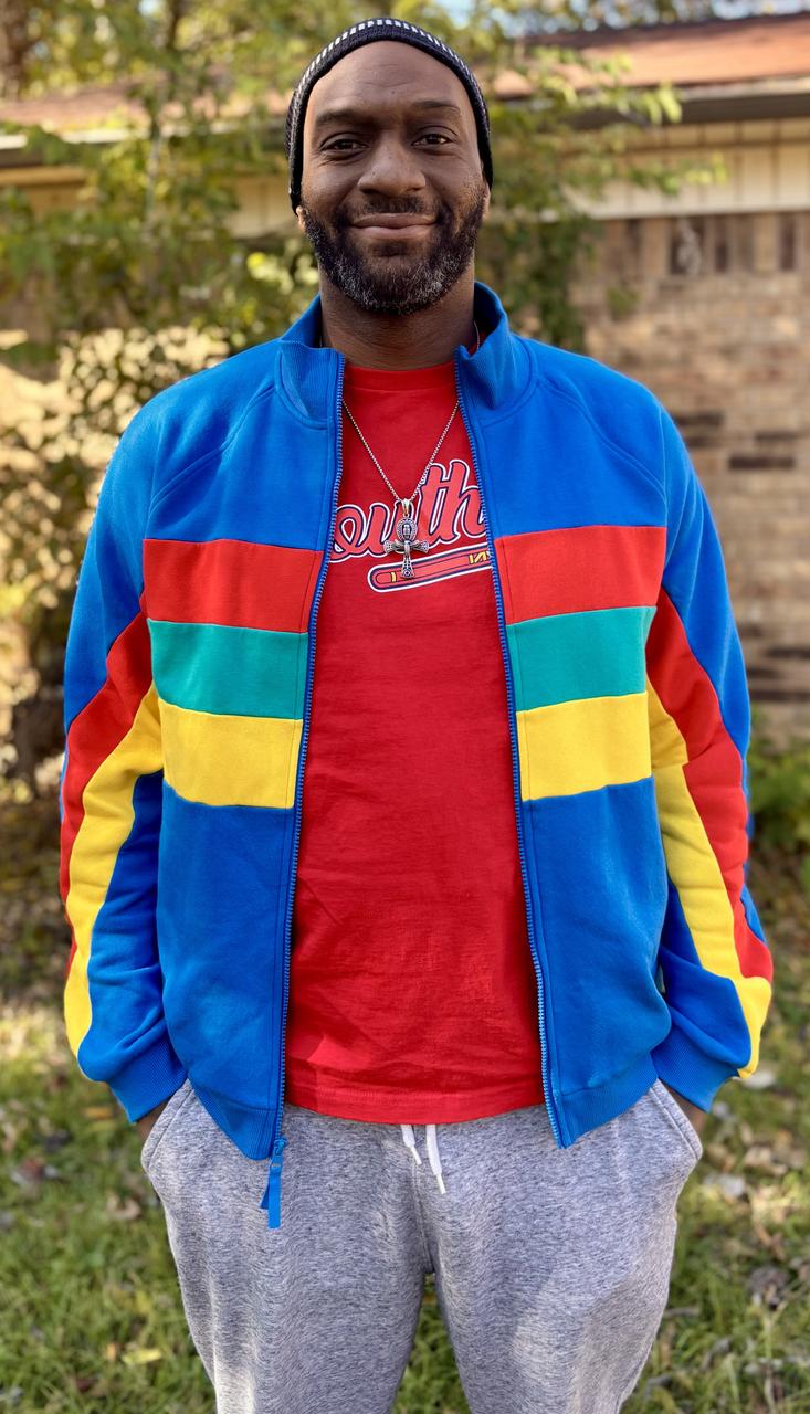 Profile photo 4 of 4