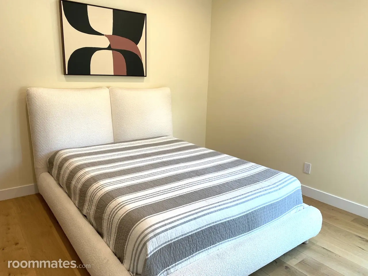 Profile photo 1 of 5