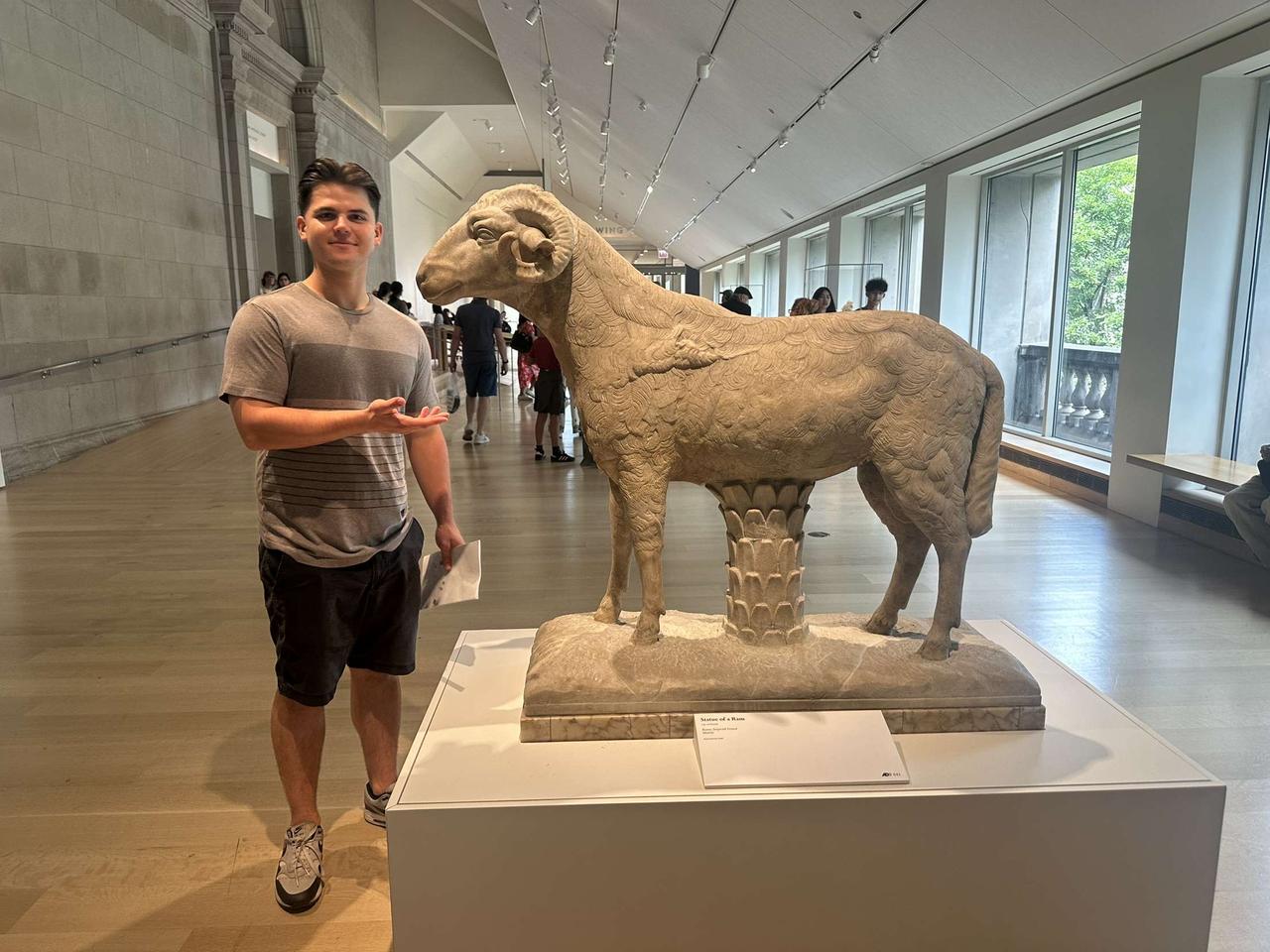 Profile photo 7 of 9