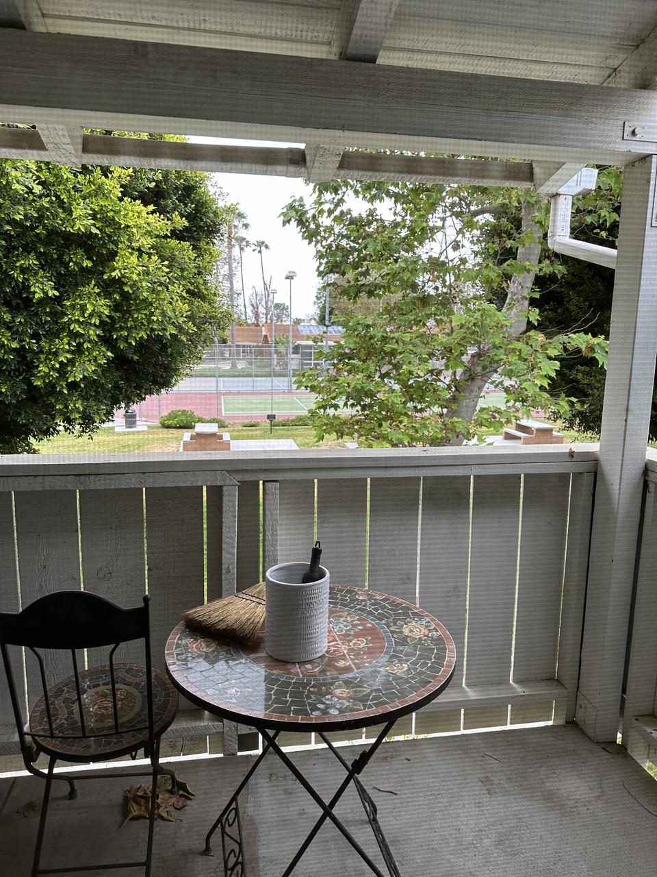 Profile photo 3 of 10