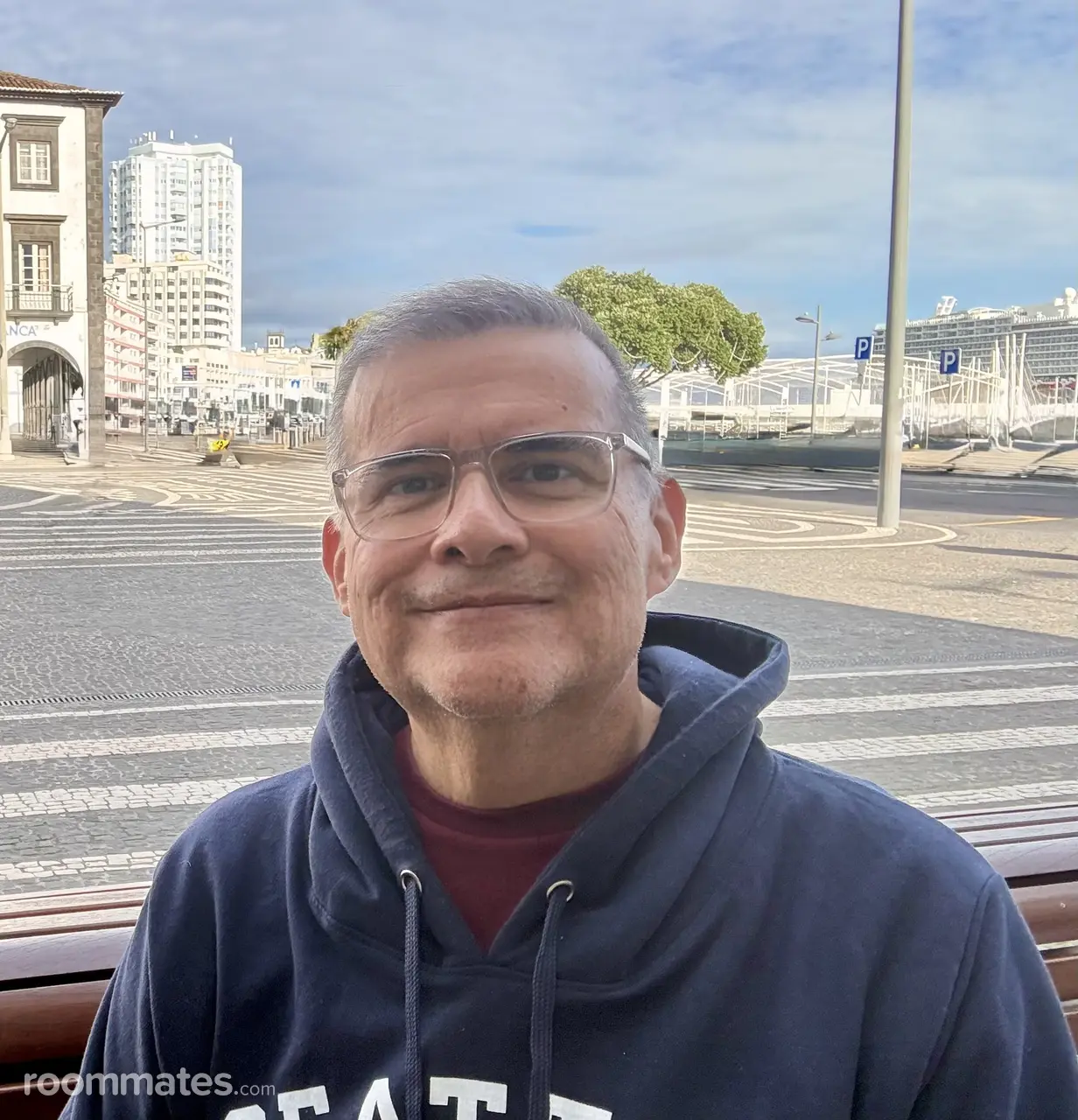 Profile photo 5 of 6