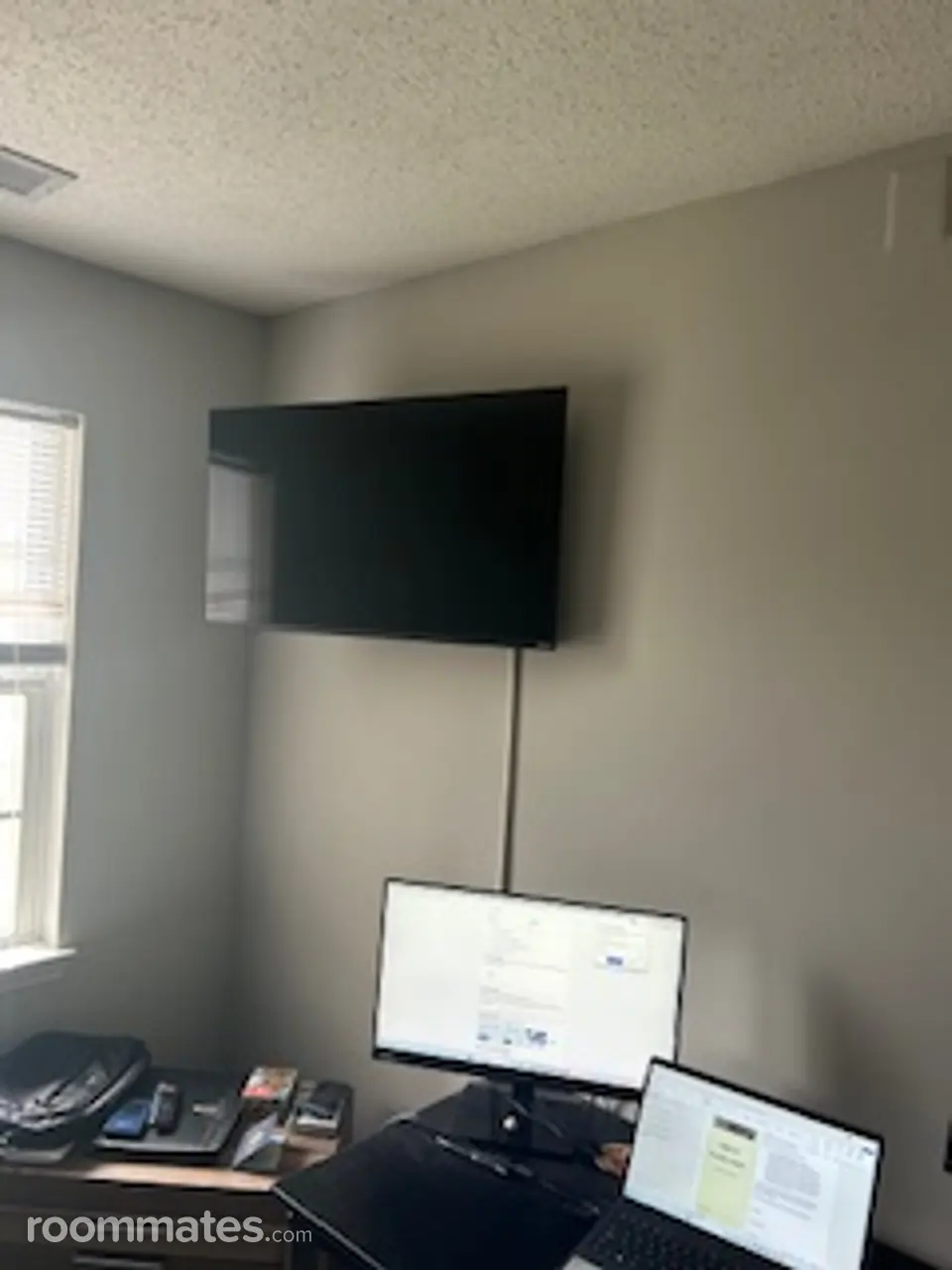 Profile photo 7 of 9