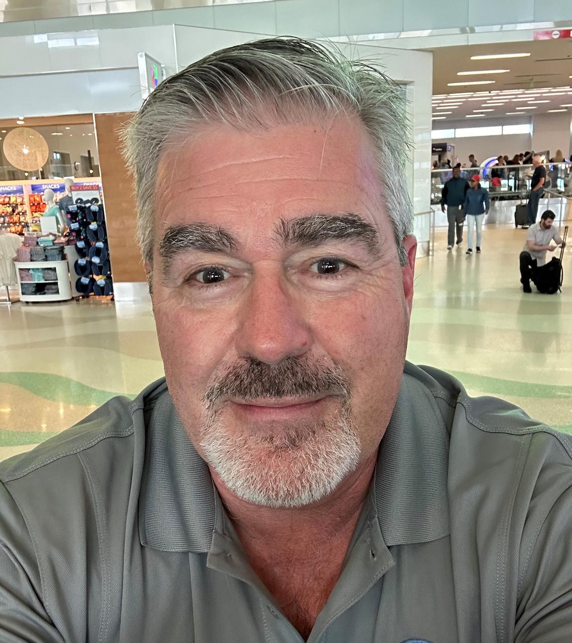 Profile photo 9 of 9