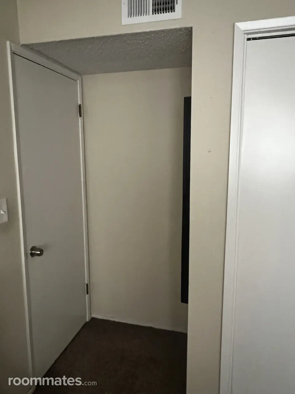 Profile photo 1 of 11