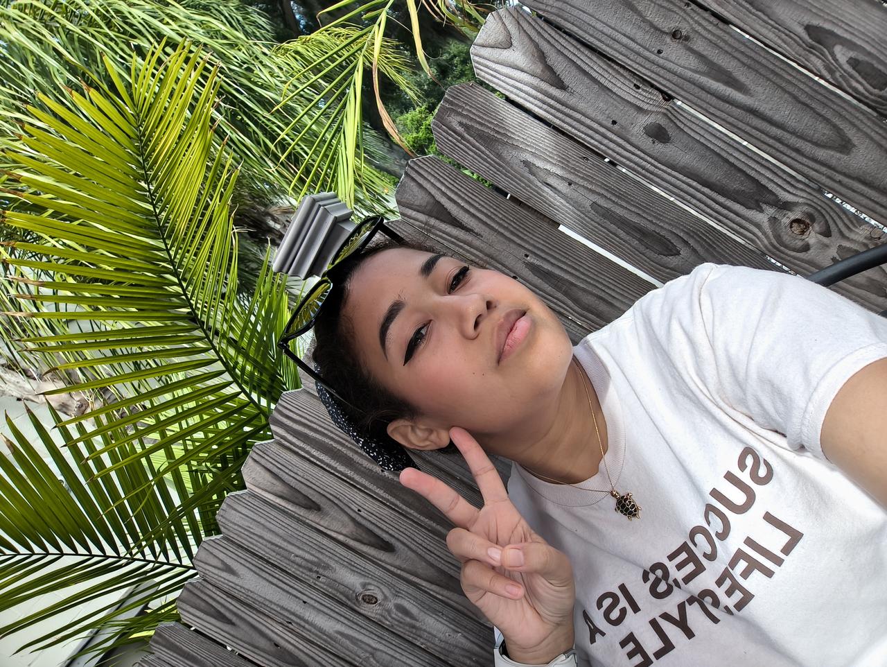 Profile photo 21 of 21