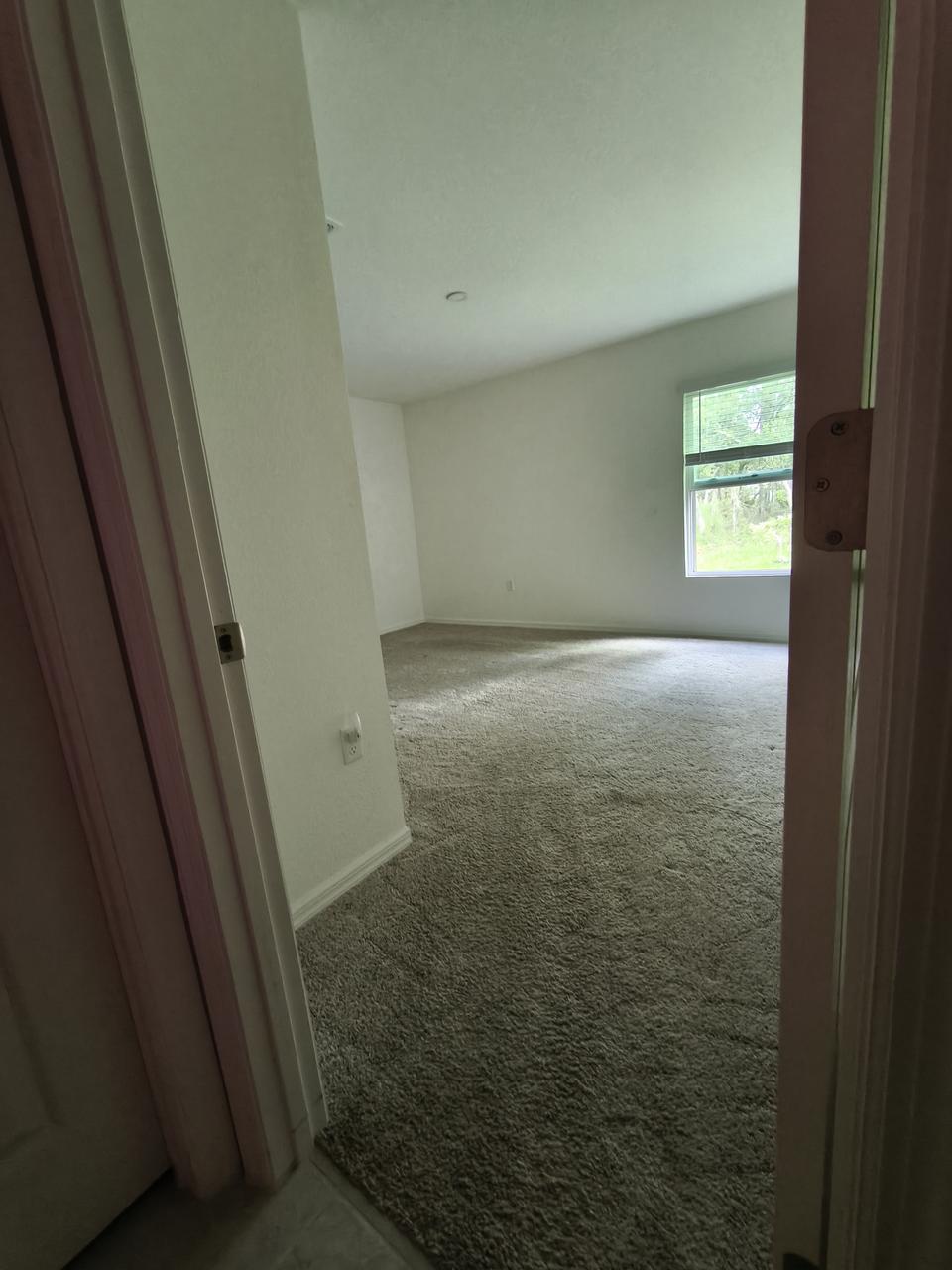 Profile photo 4 of 21