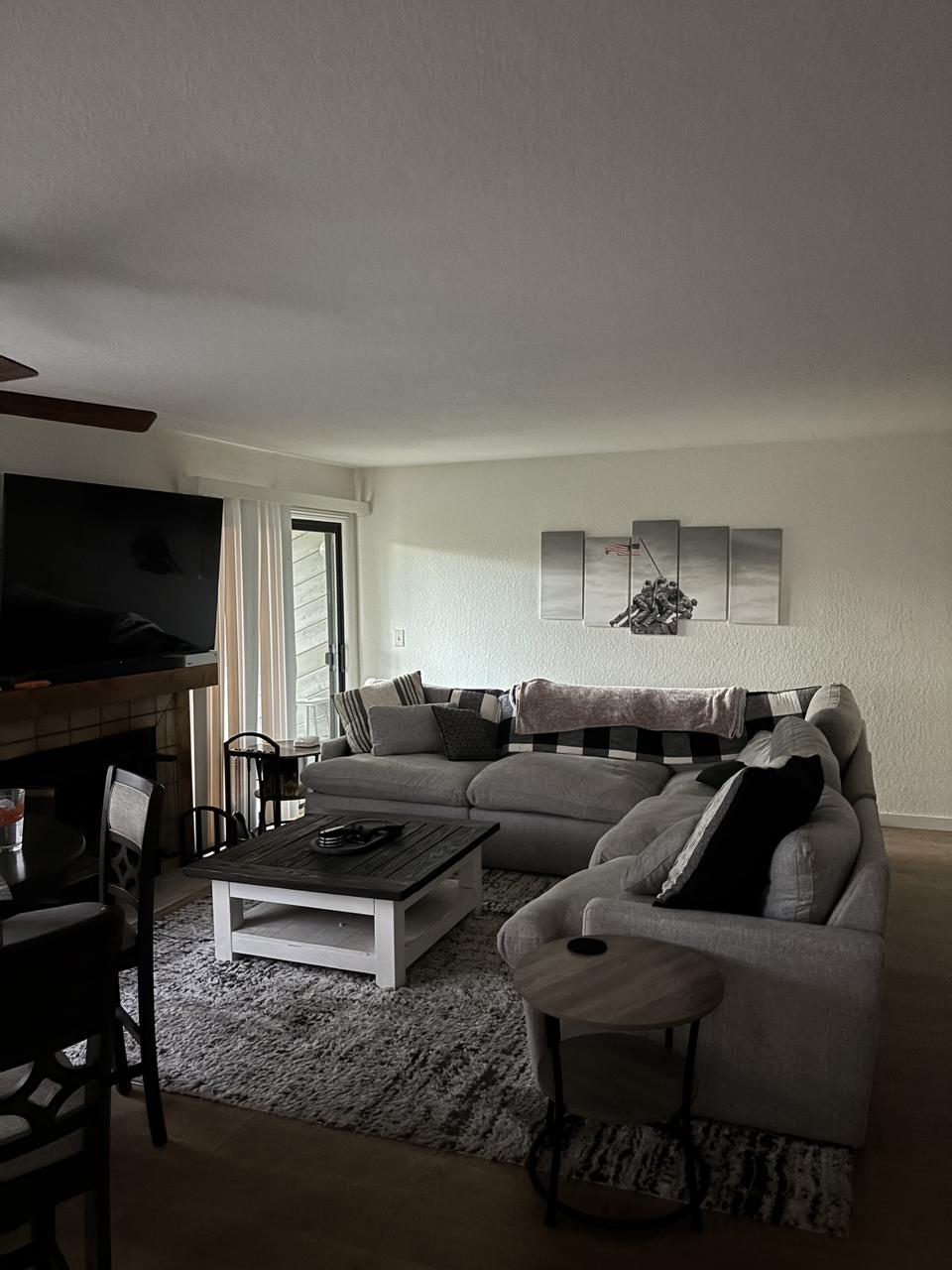 Profile photo 1 of 4