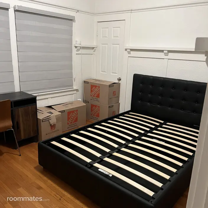 Room for rent in Los Angeles, CA $1475, house