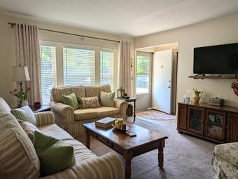 Room for rent in Vermilion, OH $800, house