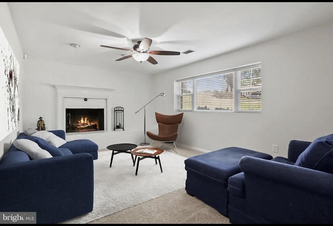 Profile photo 2 of 11