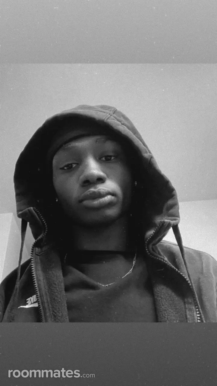 Profile photo 4 of 7