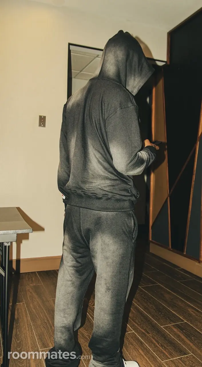 Profile photo 3 of 7