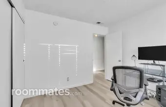 Room for rent in San Jose, CA $975, house