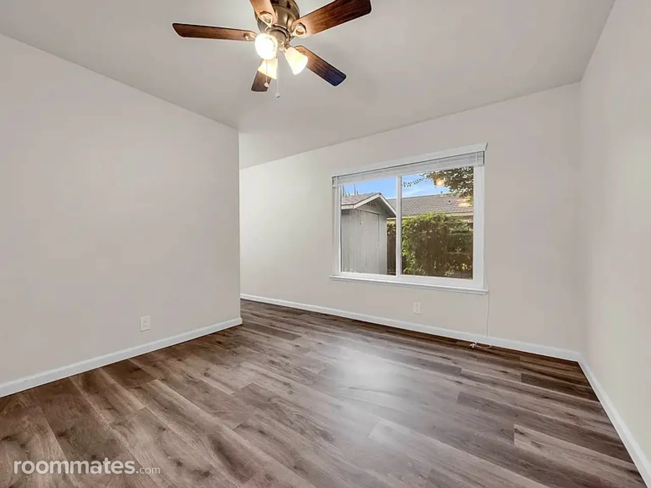 Profile photo 9 of 11