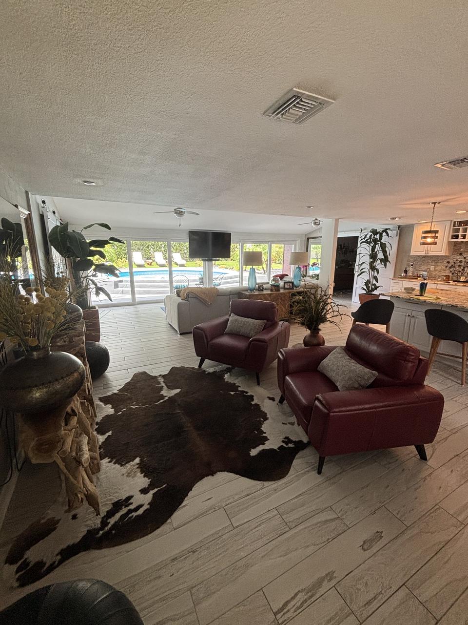 Profile photo 2 of 8