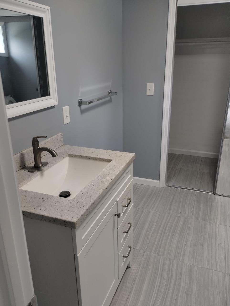 Profile photo 2 of 6