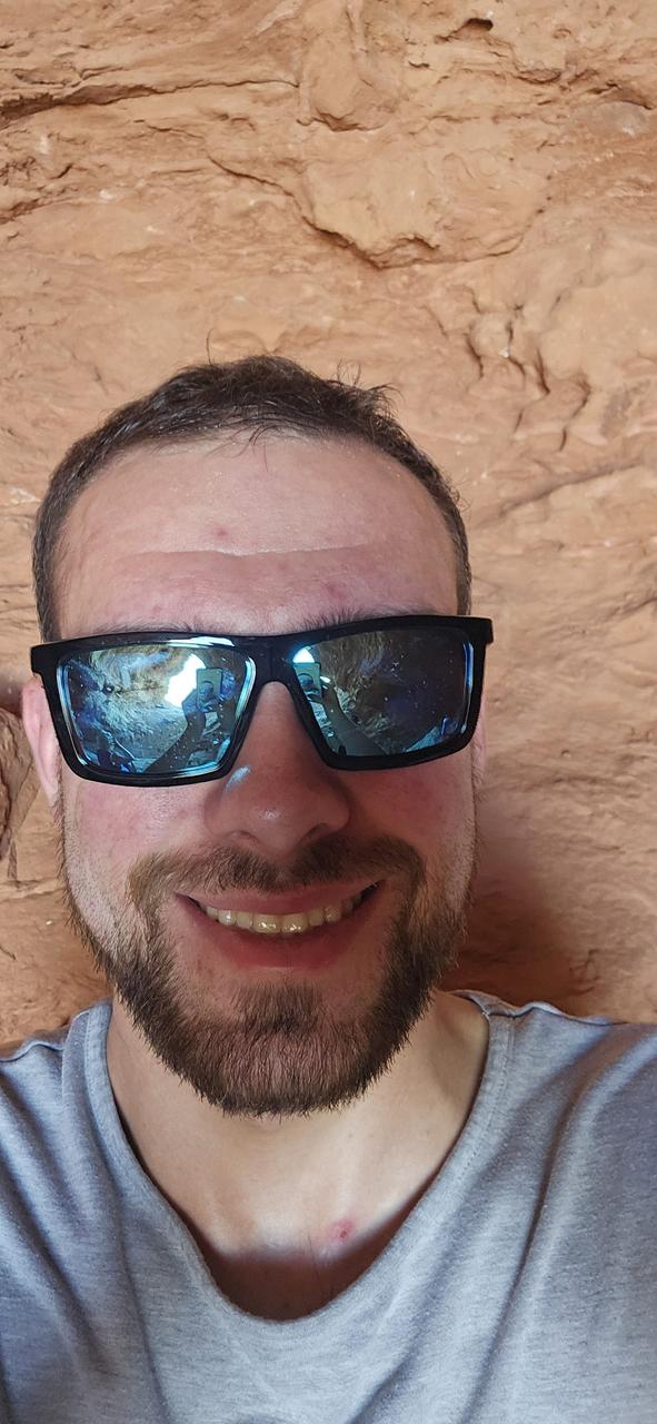 Profile photo 2 of 4