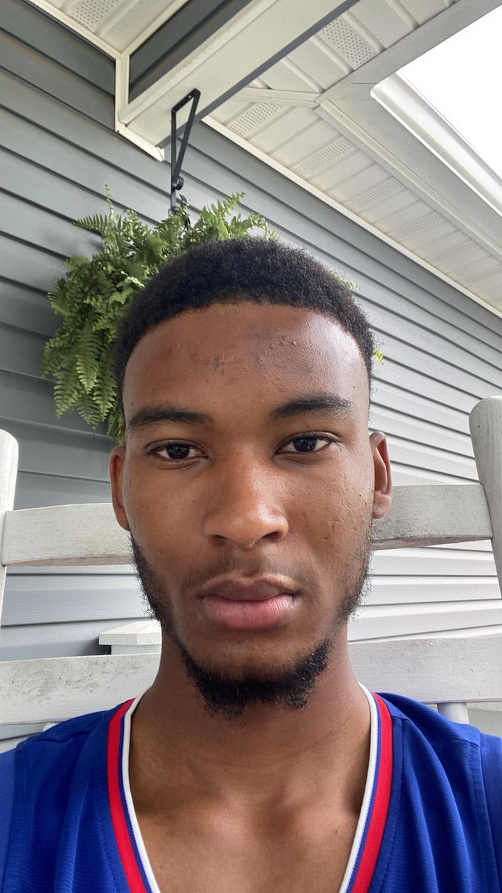 Profile photo 1 of 1