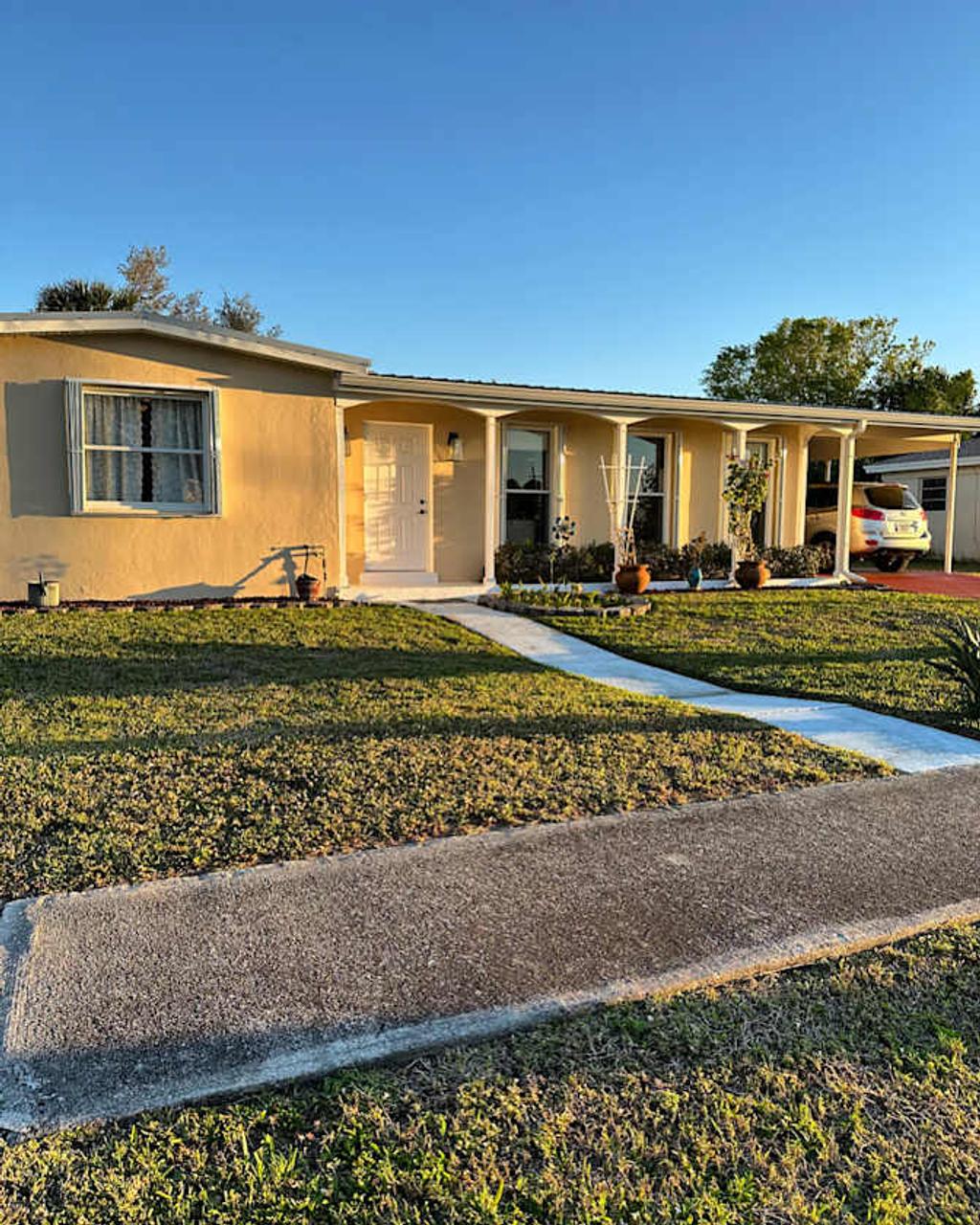 Profile photo 2 of 8