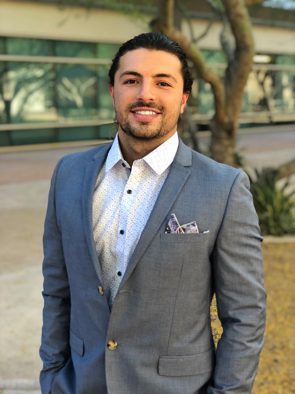 Profile photo 11 of 12