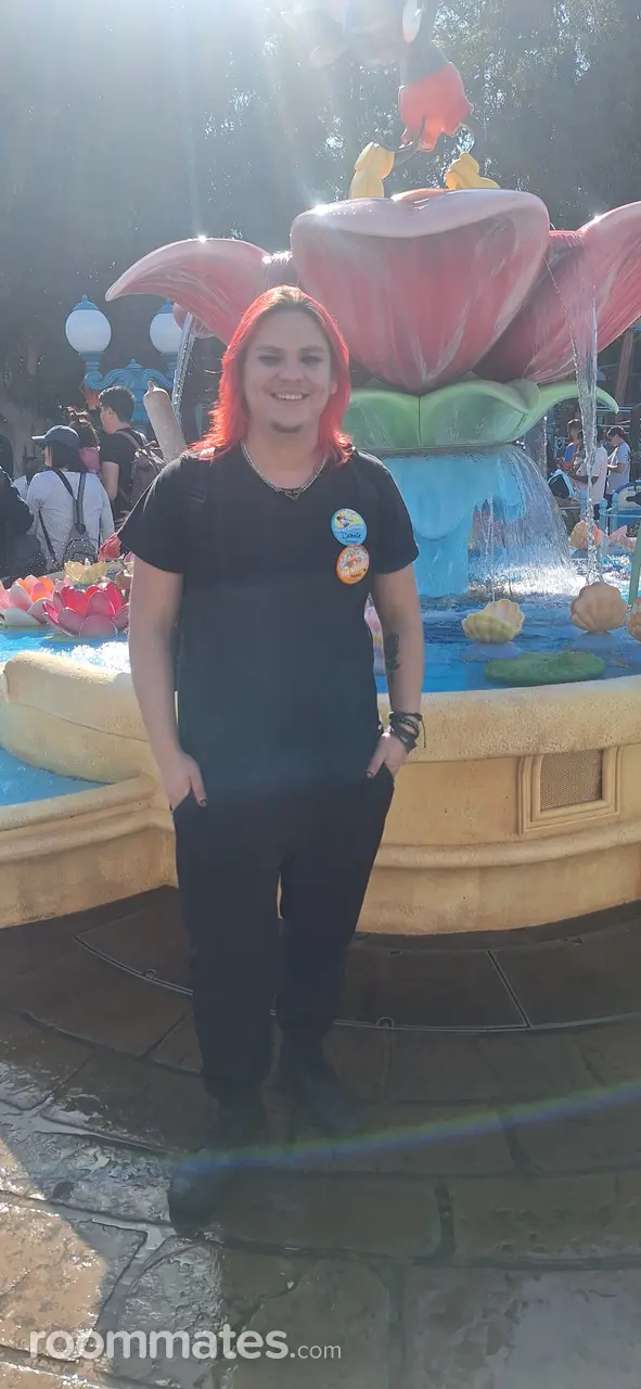 Profile photo 3 of 7