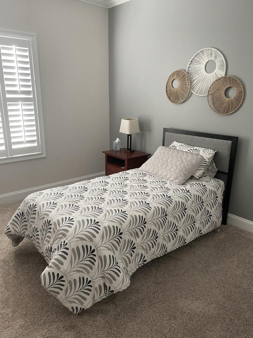 Profile photo 2 of 9