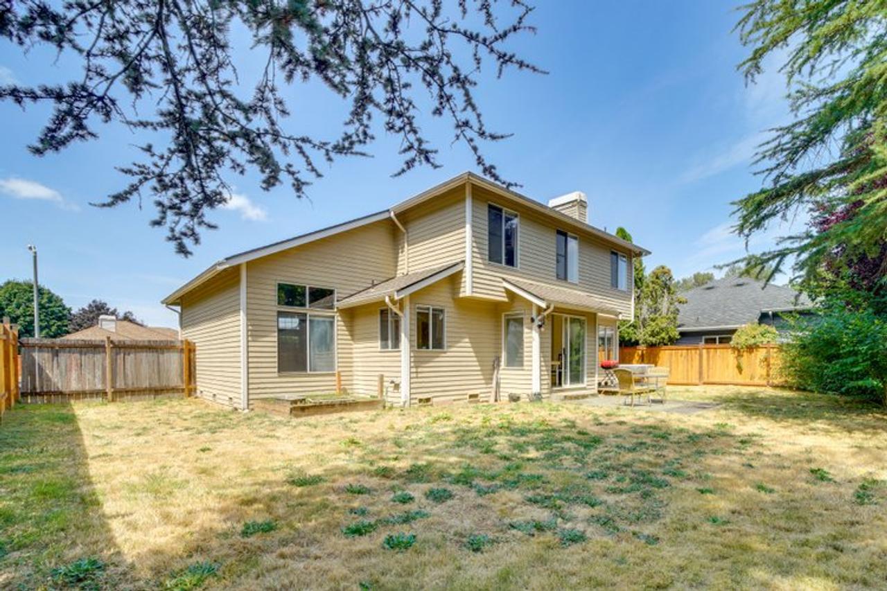 Profile photo 2 of 11