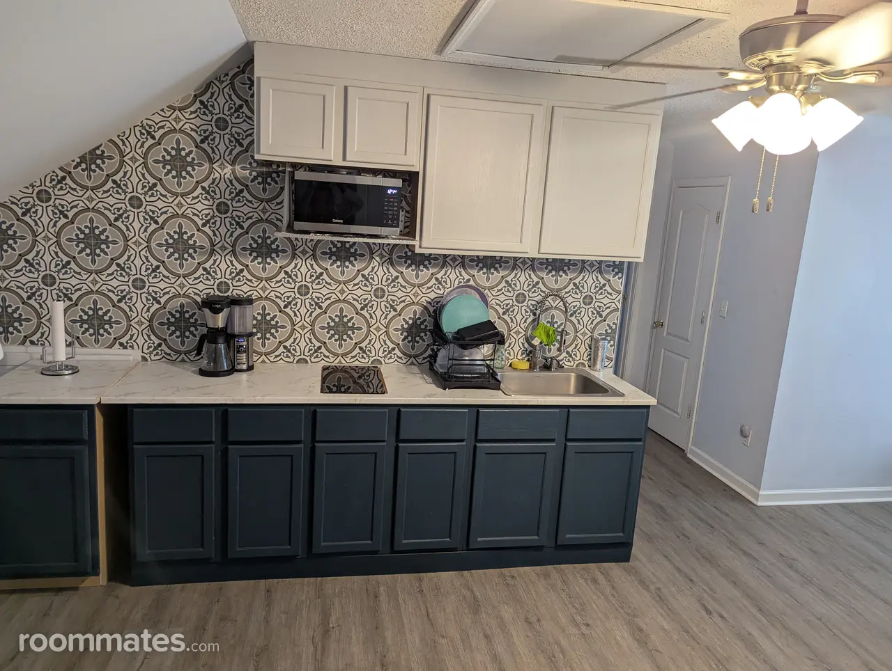 Profile photo 2 of 9