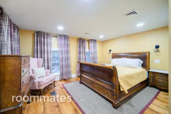 Room for rent in New Hampton, NY $1500, house