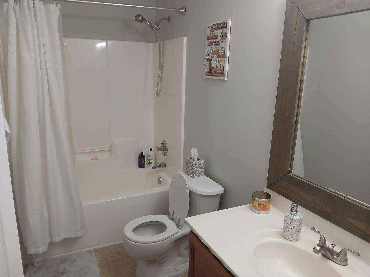 Profile photo 4 of 9