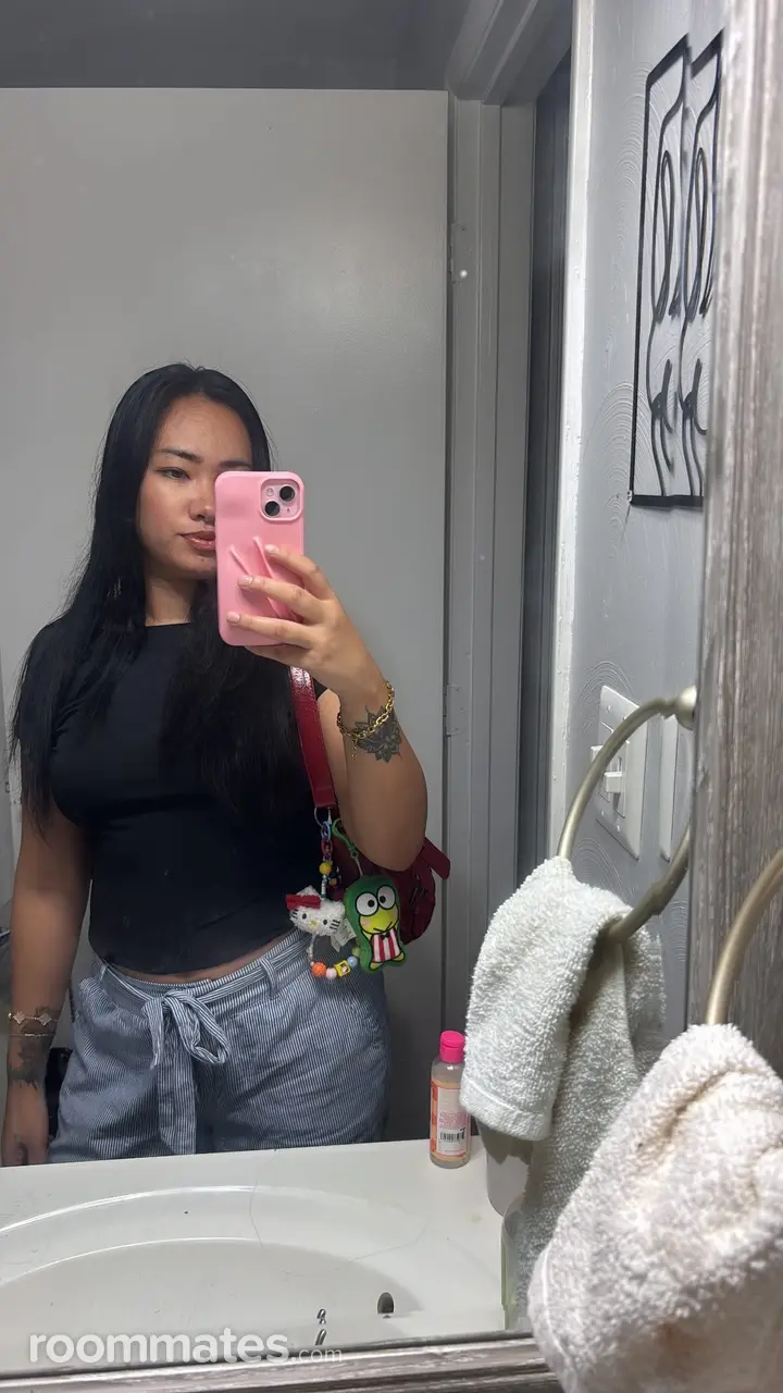 Profile photo 7 of 7