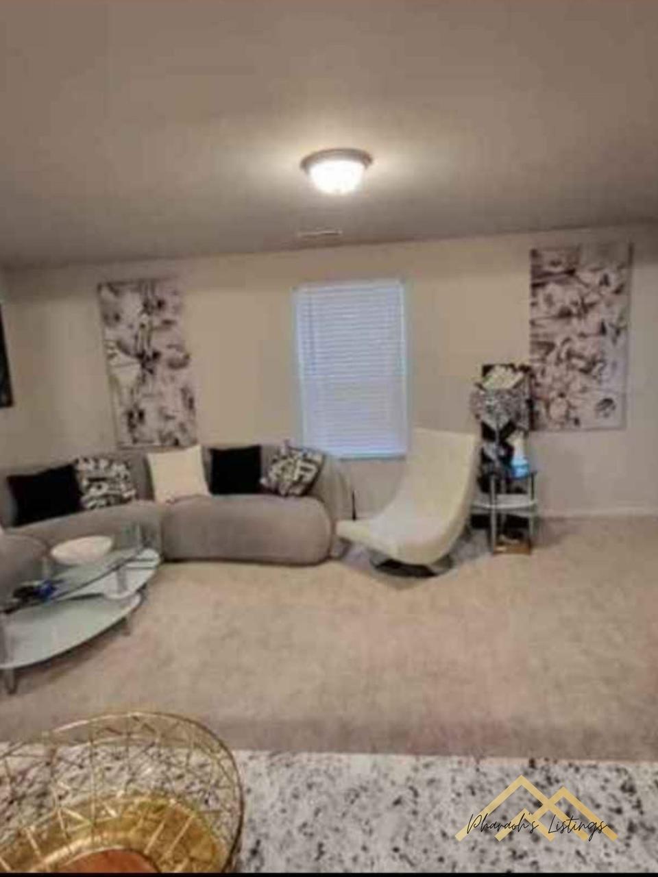 Profile photo 5 of 7