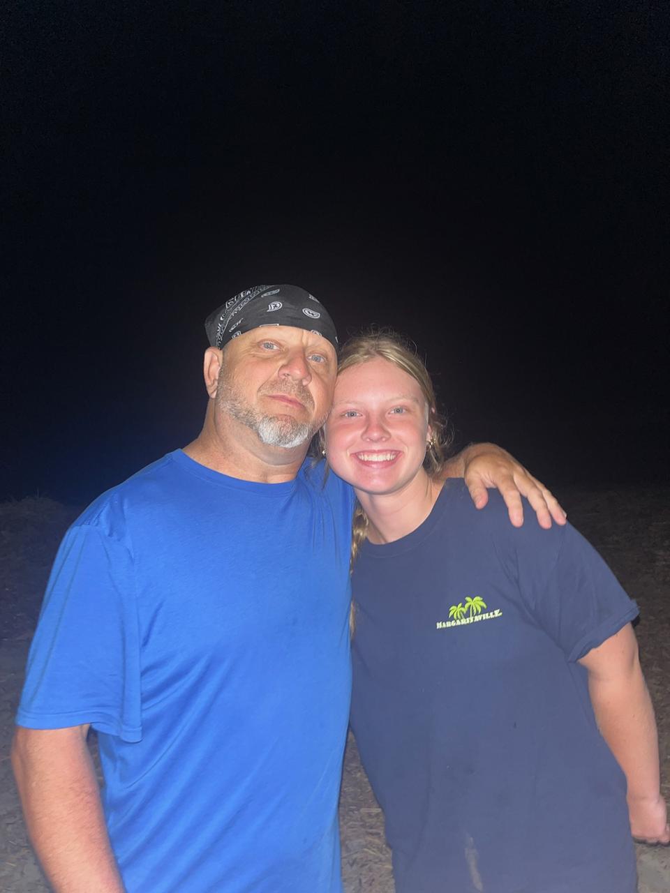 Profile photo 4 of 4