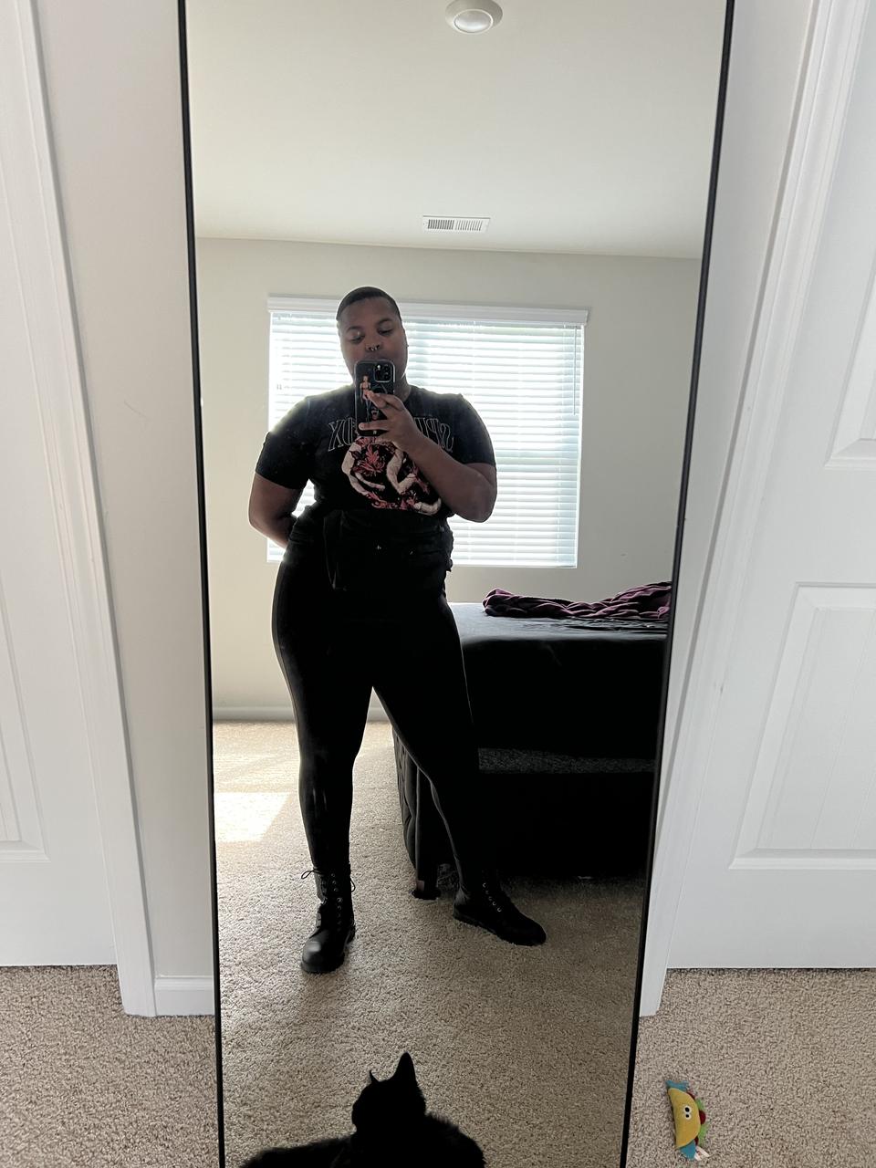 Profile photo 18 of 20