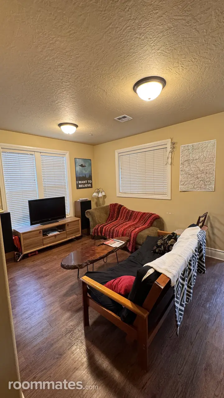 Profile photo 5 of 12